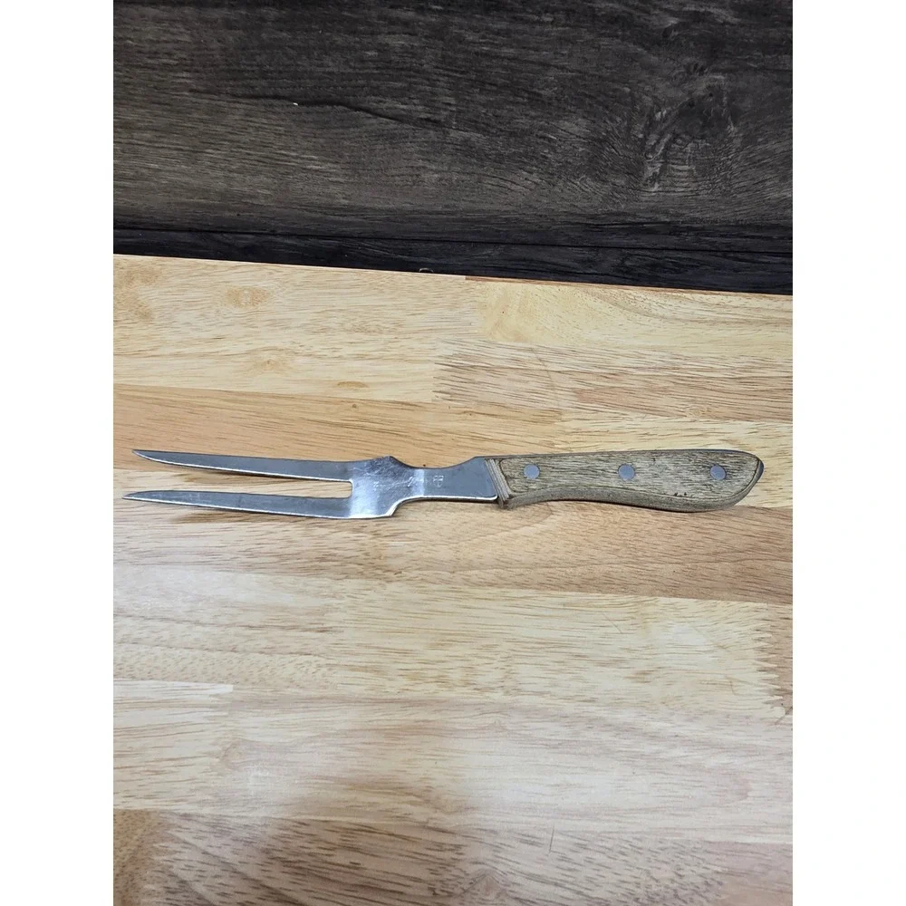 Vintage Conqueror Steel Carving Fork Wood Handle Triple Rivet 11.5 Inch
